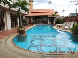 ٻ¹ çó Թ Narawan Hotel Hua-Hin Swimming Pool